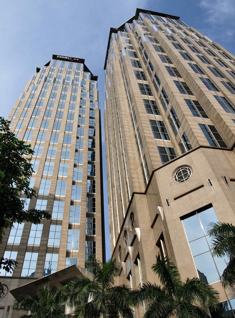 Makati’s Enterprise Center Tower 1