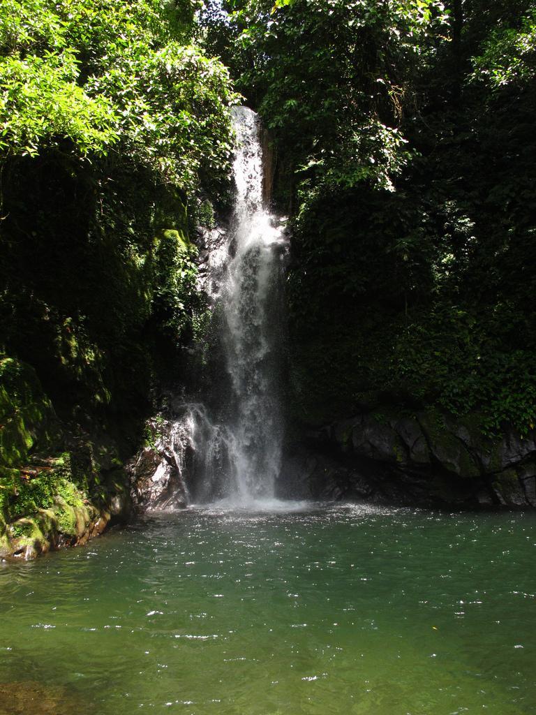 Malabsay Falls