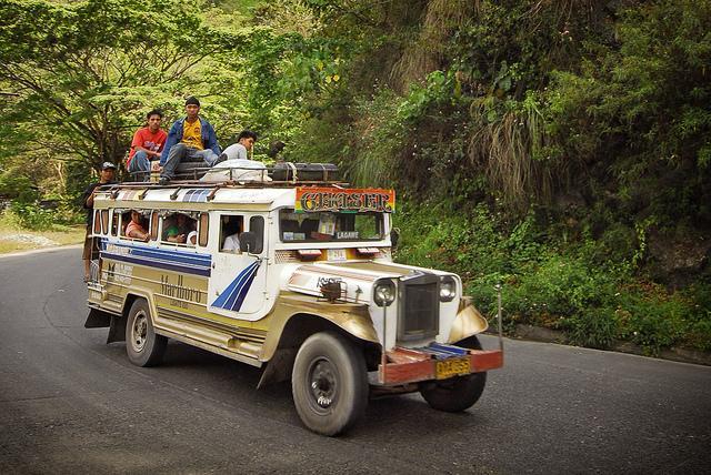 Sarao Jeepneys: Only in the Philippines!