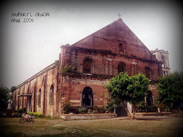 Picturesque Colonial Churches of Camarines Sur