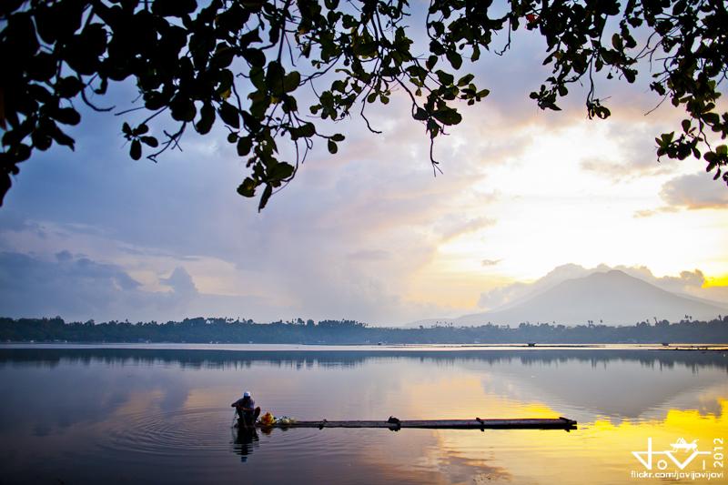 The Legends of  the Seven Lakes