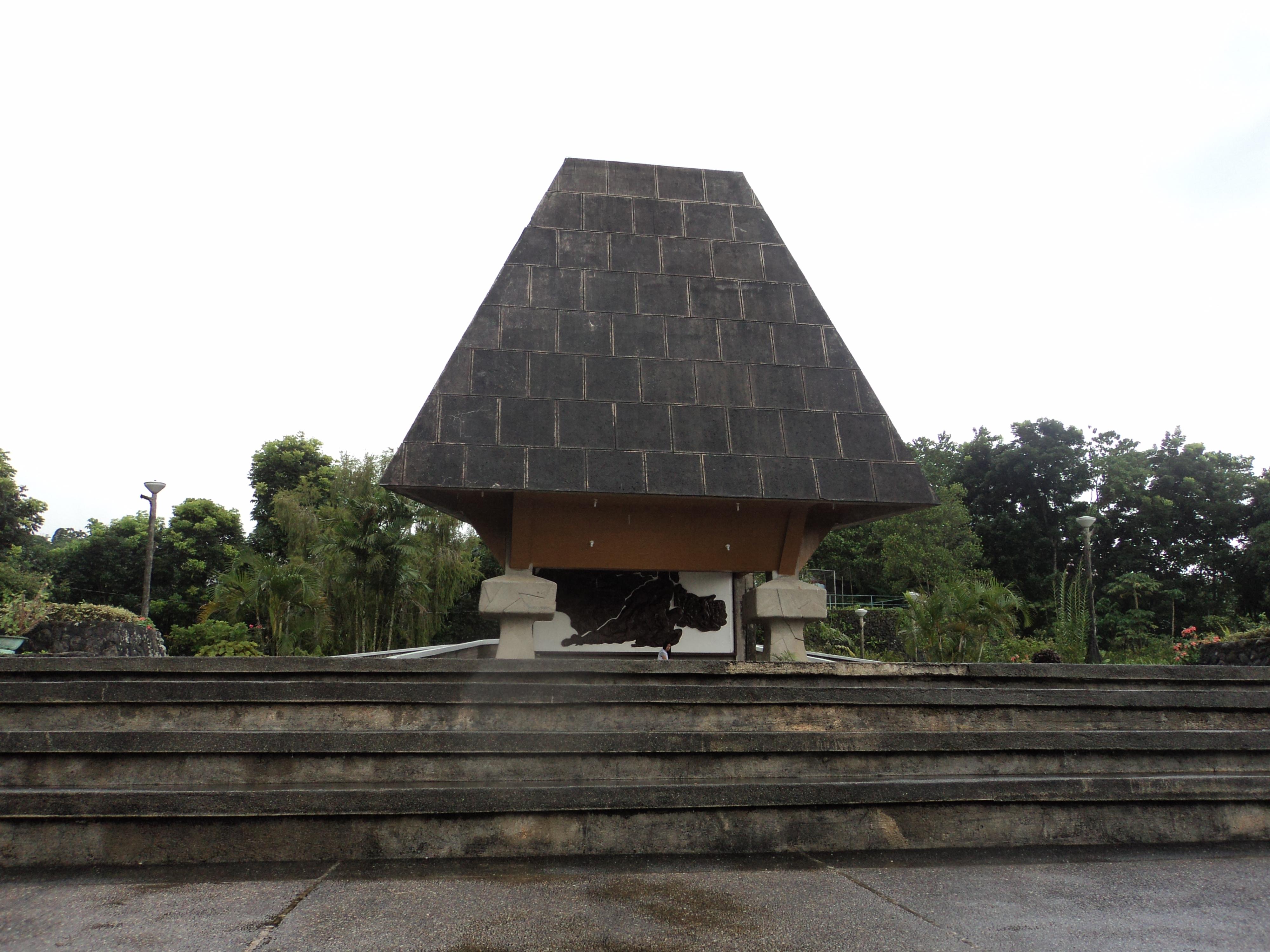 Philippine War Memorial Shrine (Kiangan)