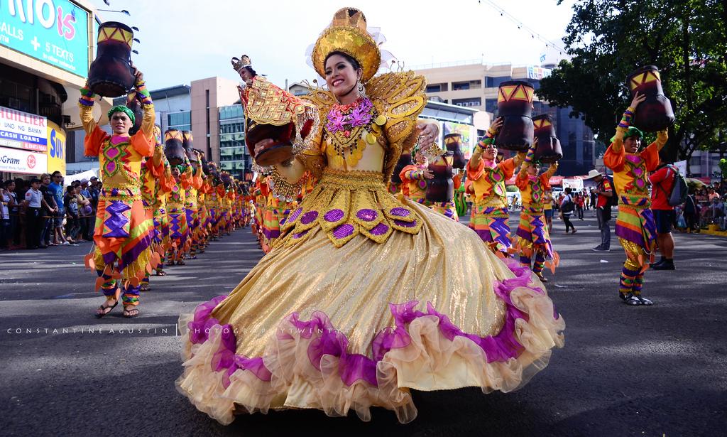 Sinulog Festival Strikes Cebu City 2012