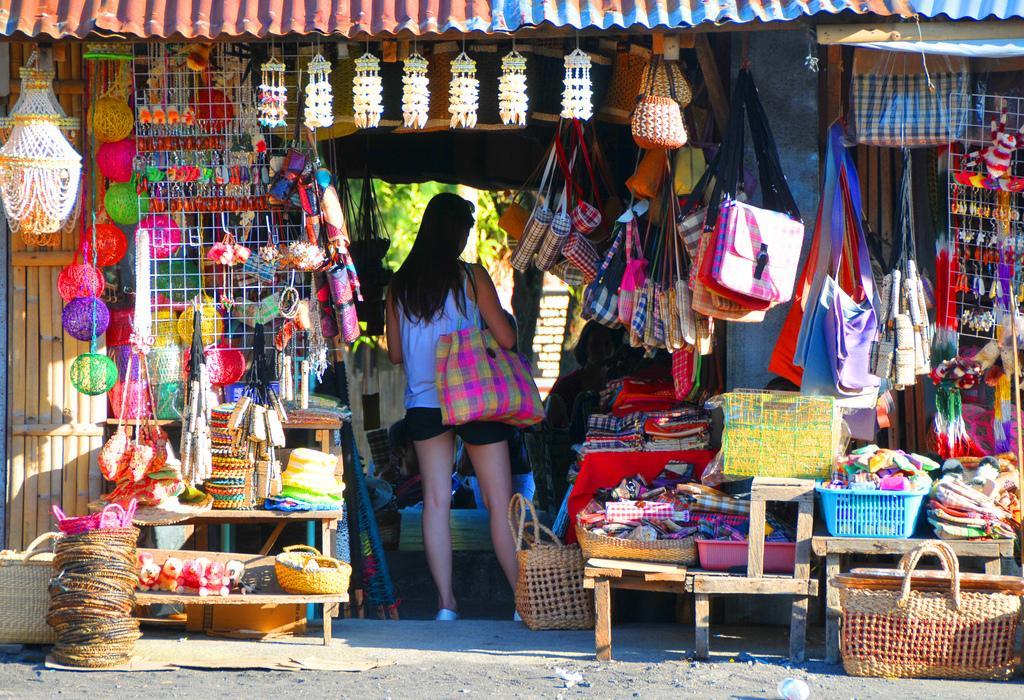 Abaca Shopping in Bicol