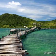San Pedro Wooden Footbridge