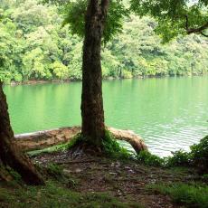 Lake Bulusan 