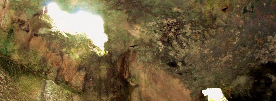 Hinagdanan Cave
