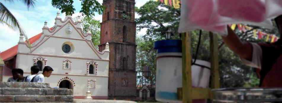 St. Vincent Ferrer Church, Dupax Del Sur