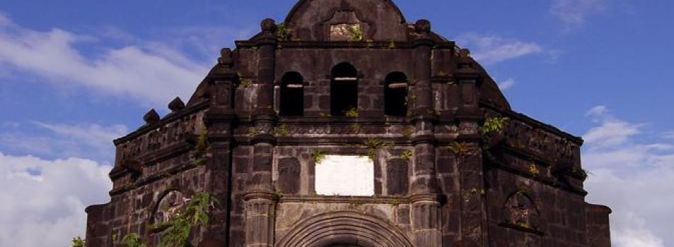 Tabaco Cemetery Chapel