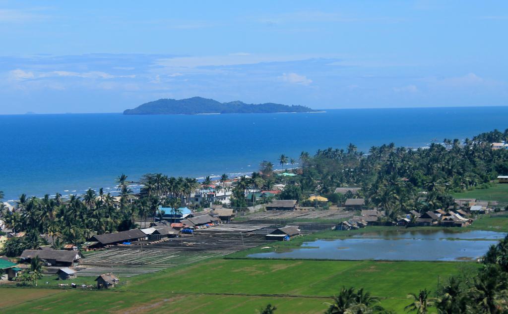 Feel the Scent of Beachside at Baybay Beach